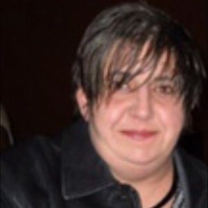 Meet your Posher, Leigh